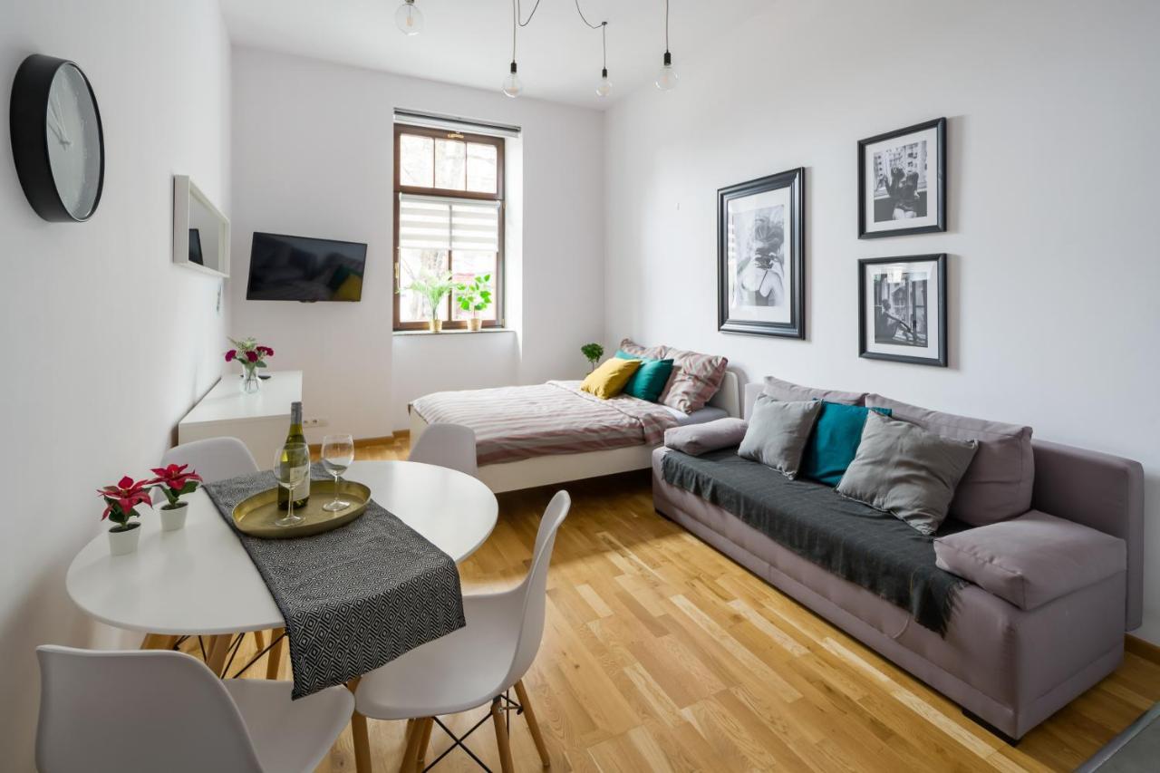 Discover Krakow Apartments - 5 Borowickiej St - Studio Next To Opera And Unity Centre Exteriér fotografie