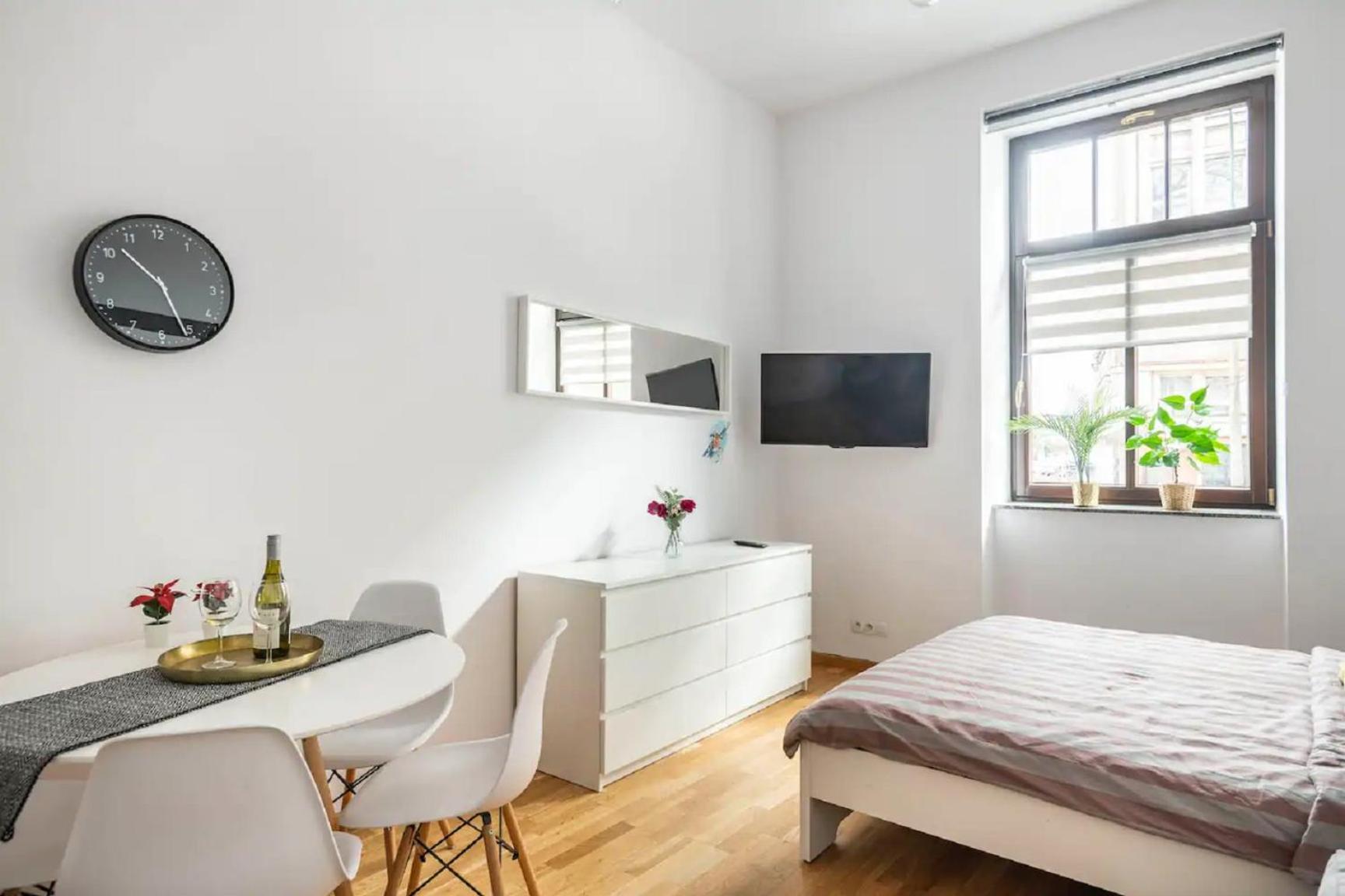 Discover Krakow Apartments - 5 Borowickiej St - Studio Next To Opera And Unity Centre Exteriér fotografie
